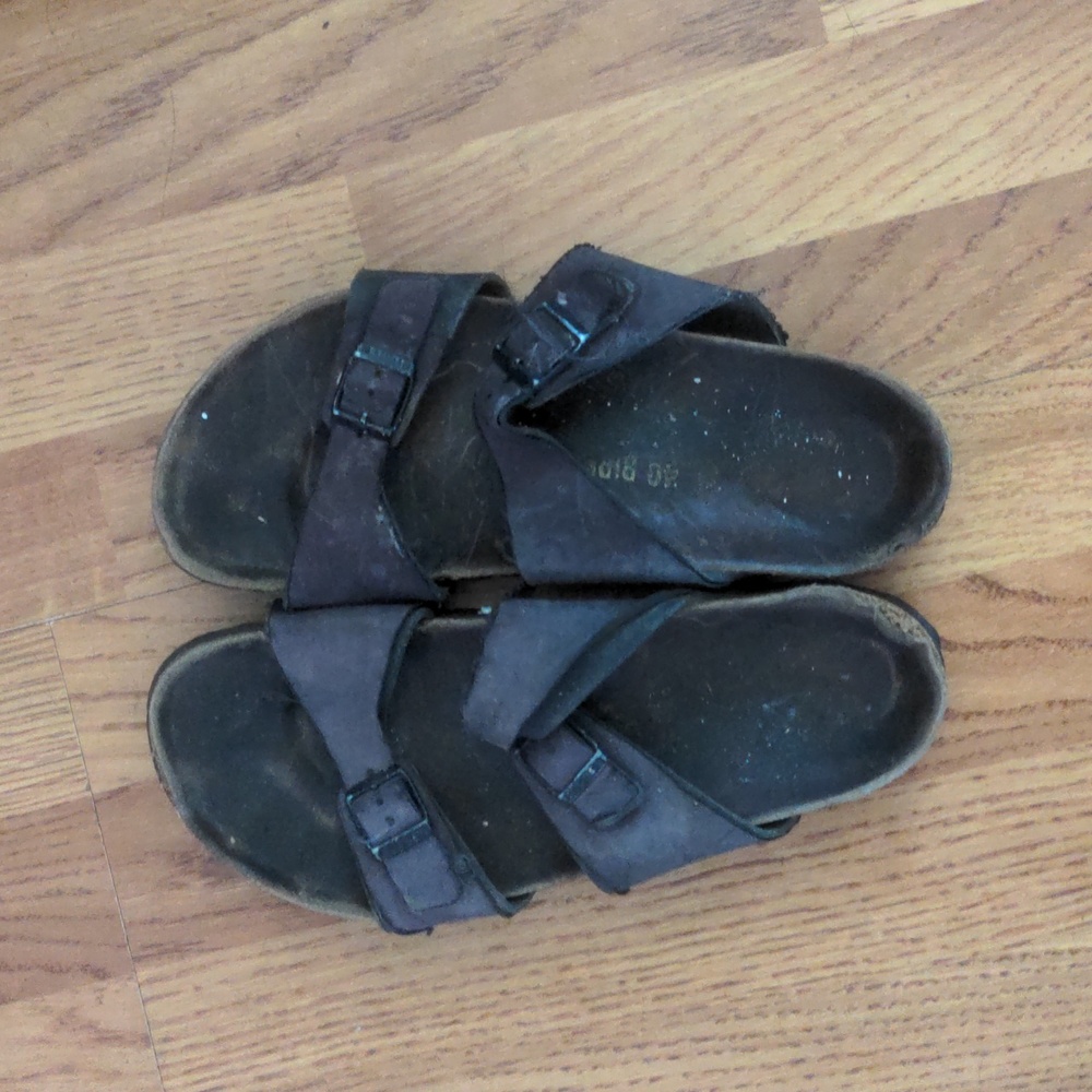 41 Birkenstock well worn Arizona